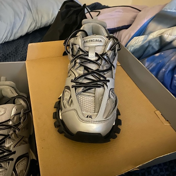 Balenciga tracks super comfortable slightly wore eur size 45 - Picture 2 of 4